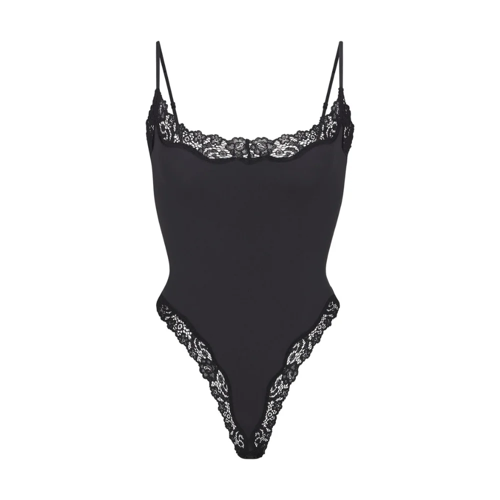 NWT SKIMS FITS EVERYBODY CORDED LACE CAMI BODYSUIT